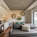 Apartment Social Center - View Rooftop *