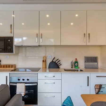 Social Center - View Rooftop *