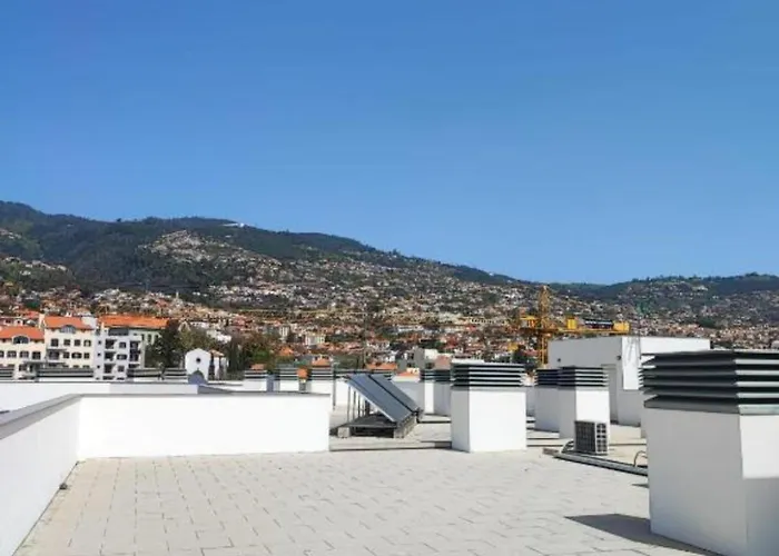 Social Center - View Rooftop * Funchal (Madeira)
