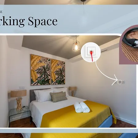 Social Center - View Rooftop *